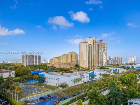 3030 NE 188th St 602, Aventura FL - photo 21 of 42