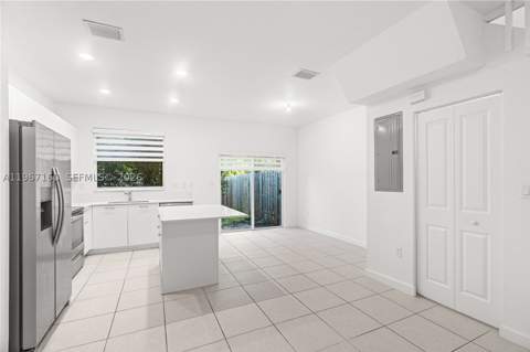 12121 NW 23rd Ct, Miami FL - photo 10 of 41
