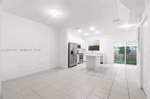 12121 NW 23rd Ct, Miami FL - photo 8 of 41