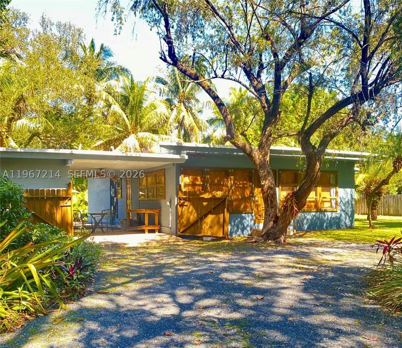 3 bedroom SingleFamilyResidence at 5975 SW 60th St, Avocado Homes, South Miami — photo 2
