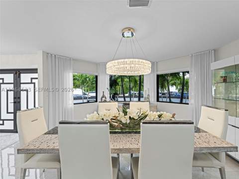 6180 Pine Tree Dr, Miami Beach FL - photo 20 of 65