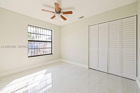 522 SW 3rd Ave, Homestead FL - photo 16 of 20