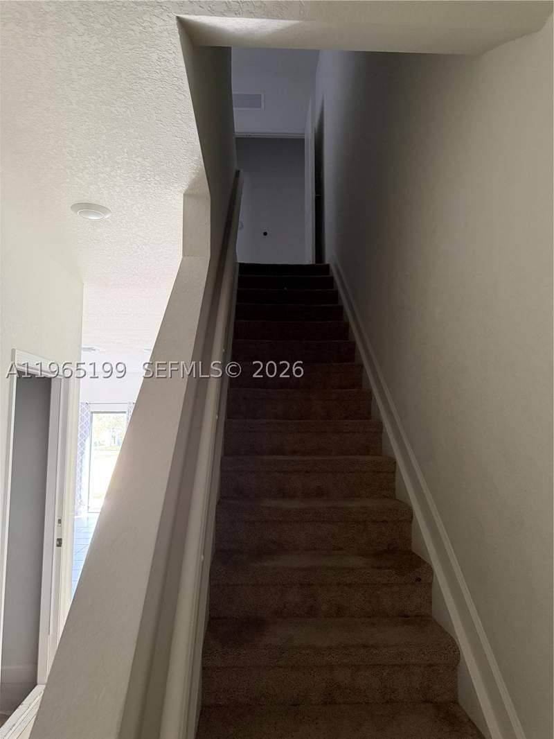 3 bedroom Townhouse at 1137 SW 6th Ct, Regal Palm Subdivision, Florida City — photo 5