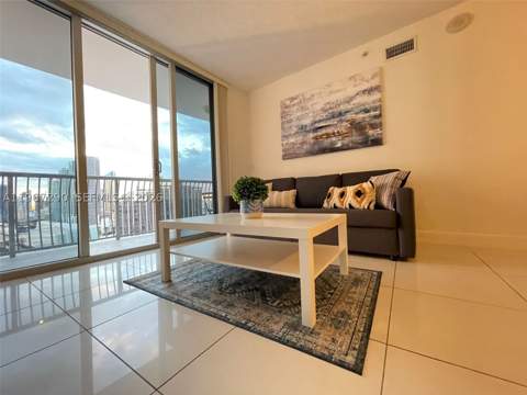 1750 N Bayshore Dr 2710, Miami FL - photo 10 of 28