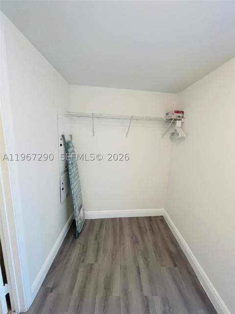 1750 N Bayshore Dr 2710, Miami FL - photo 20 of 28