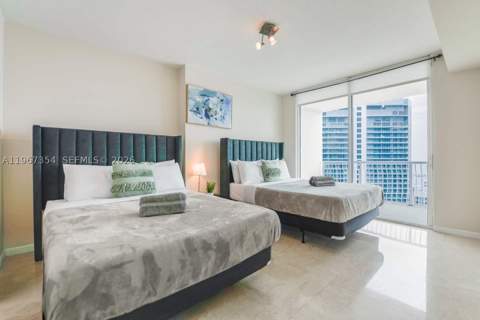 1200 Brickell Bay Dr 4217, Miami FL - photo 12 of 23
