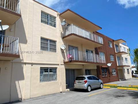 12500 NE 5th Ave 101, North Miami FL - photo 9 of 10