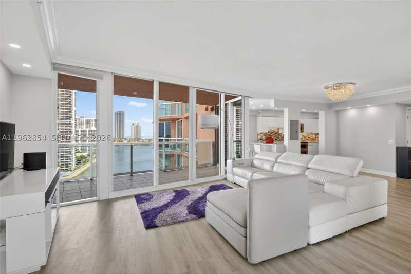 3 bedroom Condominium at 3370 Hidden Bay Dr 1501, 100 Hidden Bay Condo, Aventura — photo 1