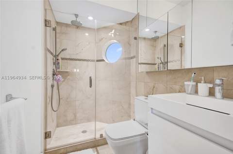 1662 Diplomat Dr, Miami FL - photo 14 of 56