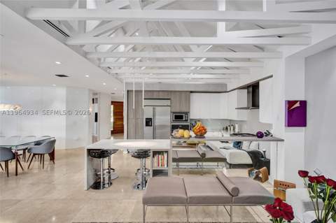 1662 Diplomat Dr, Miami FL - photo 6 of 56