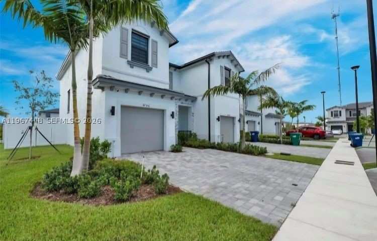 3 bedroom Townhouse at 20366 NW 4th Path, Vista Lago, Miami Gardens — photo 1