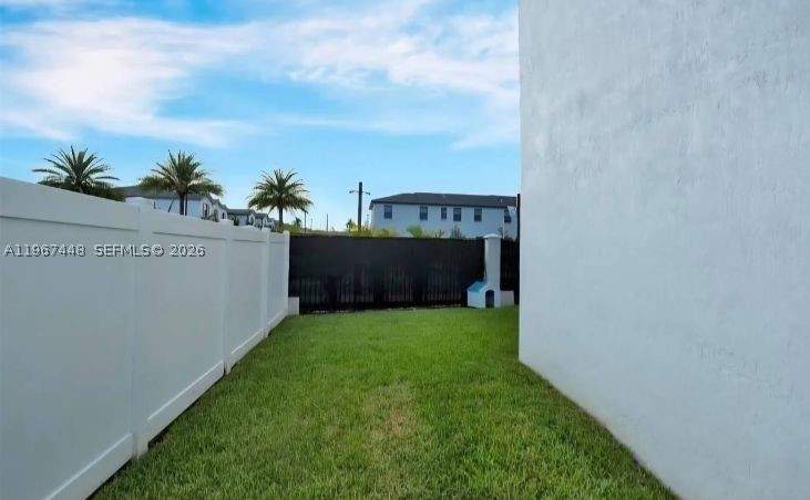 3 bedroom Townhouse at 20366 NW 4th Path, Vista Lago, Miami Gardens — photo 4