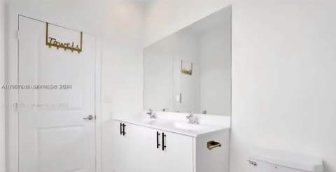20366 NW 4th Path, Miami Gardens FL - photo 9 of 15