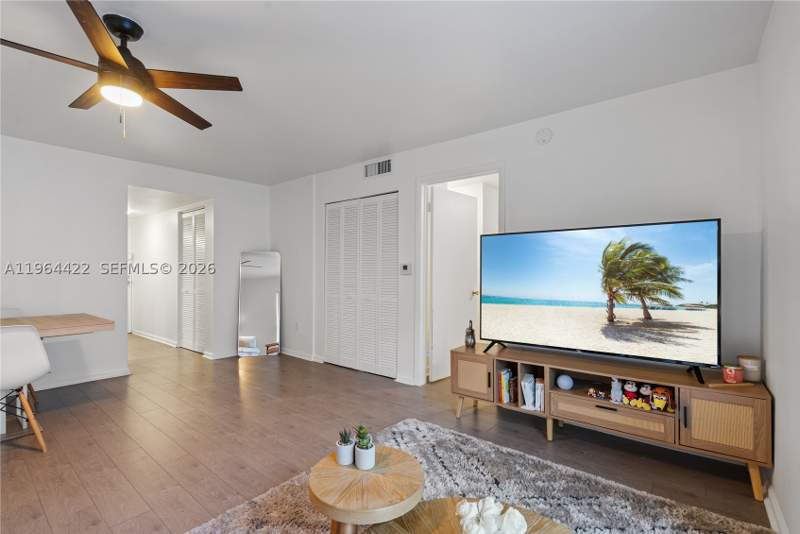 1 bedroom Condominium at 1615 Meridian Ave 202, Meridian Plaza Assoc Cond, Miami Beach — photo 5