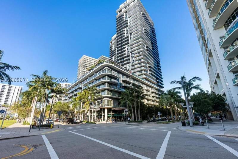 1 bedroom Condominium at 121 NE 34th St 2205, 3401 Midtown Condo, Miami — photo 3