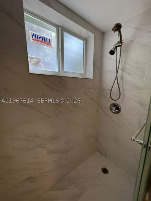 2430 NE 135th St 105, North Miami FL - photo 17 of 25