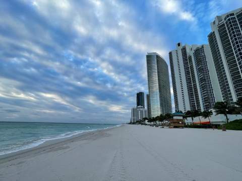 19201 Collins Avenue 337, Sunny Isles Beach FL - photo 16 of 28