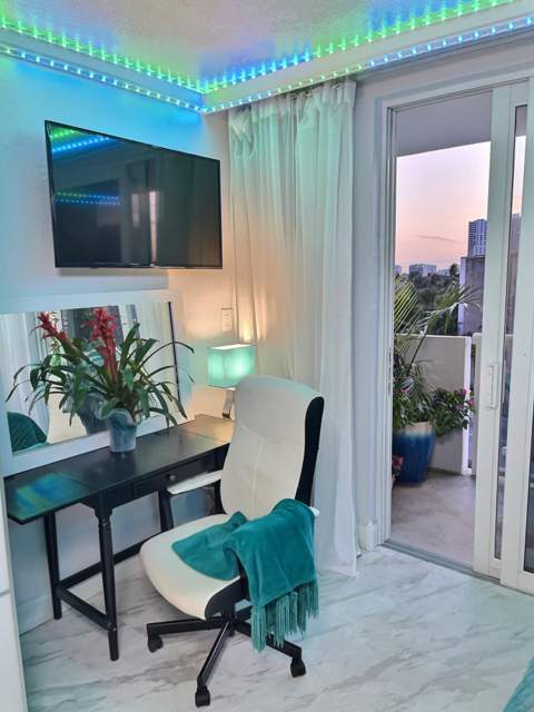 19201 Collins Avenue 337, Sunny Isles Beach FL - photo 8 of 28