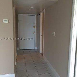 1 bedroom Condominium at 488 NW 165th St Rd B-614, Montecarlo Condo, Miami — photo 5