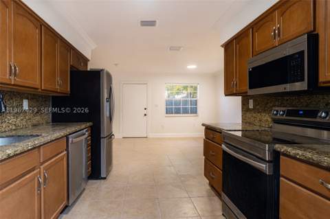 1518 NW 65th St, Miami FL - photo 9 of 28