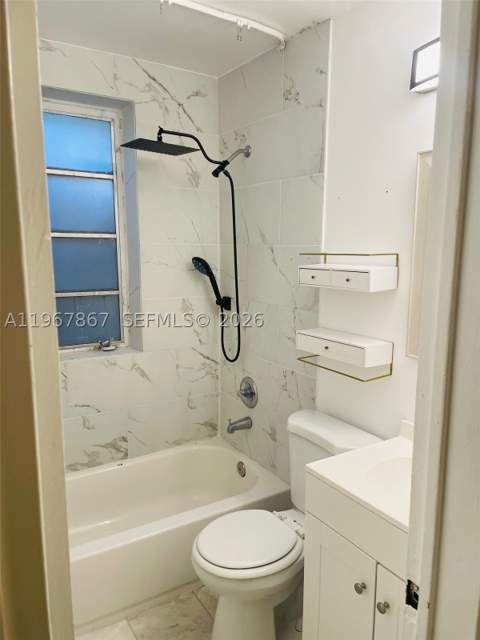 1611 Euclid Ave 3, Miami Beach FL - photo 6 of 11