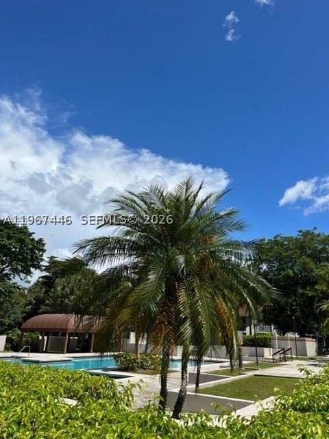 14020 SW 90th Ter 14020, Miami FL - photo 9 of 13