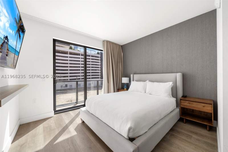 0 bedroom Condominium at 229 SW 9th St 208, Smart Brickell, Miami — photo 2