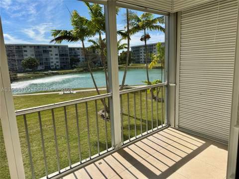 2855 Leonard Dr H202, Aventura FL - photo 7 of 33