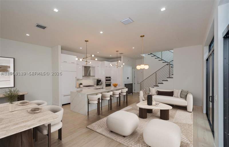 3 bedroom SingleFamilyResidence at 4454 NW 80th Ave, Canarias East, Doral — photo 3