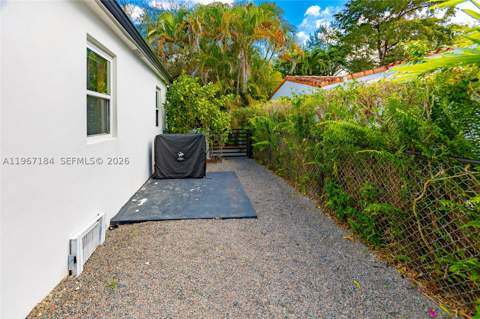 814 Monterey St, Coral Gables FL - photo 12 of 53
