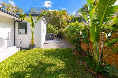 814 Monterey St, Coral Gables FL - photo 14 of 53