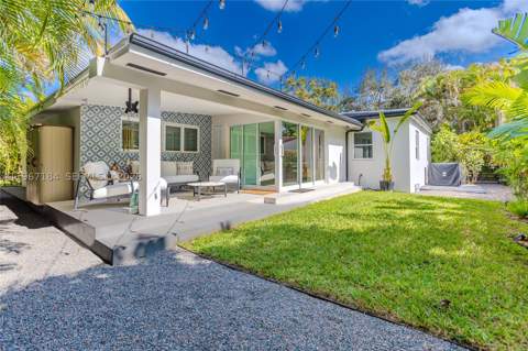 814 Monterey St, Coral Gables FL - photo 15 of 53