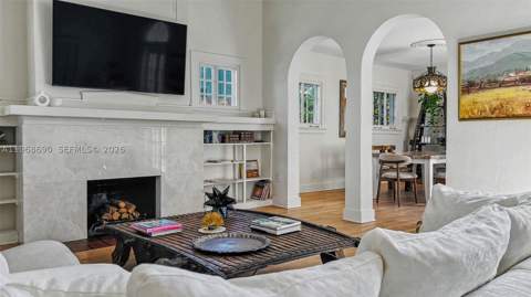 3233 Crystal Ct, Miami FL - photo 23 of 41