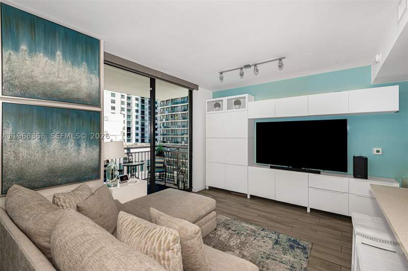 1 bedroom Condominium at 999 SW 1st Ave 3215, Nine At Mary Brickell Vil, Miami — photo 5