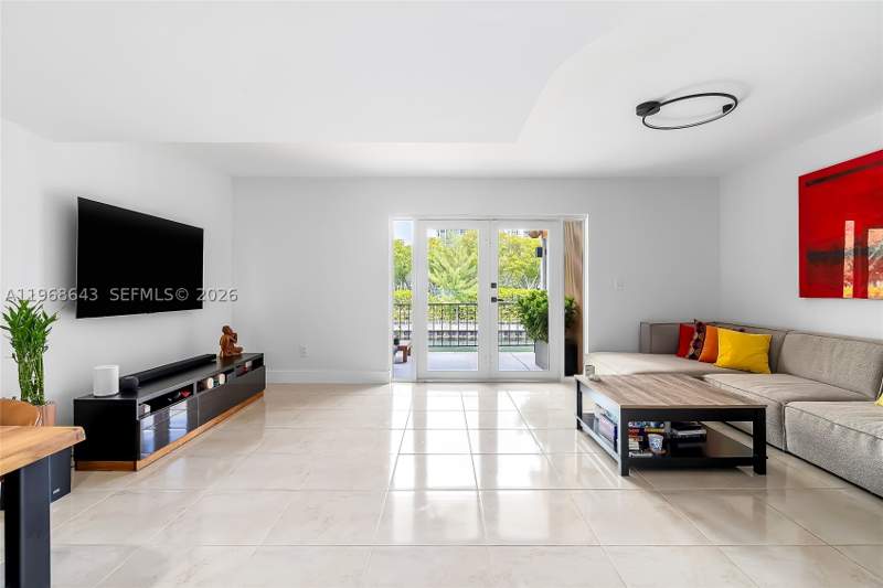 2 bedroom Condominium at 3745 NE 171st St 76, Sandpiper Condo, North Miami Beach — photo 3