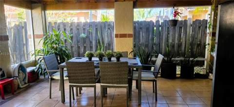 5769 NW 99th Ave, Doral FL - photo 17 of 48