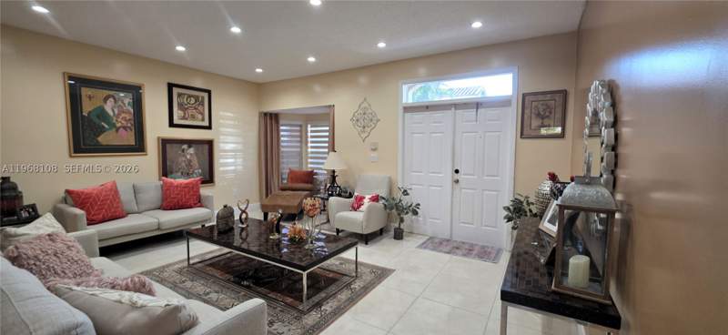 3 bedroom SingleFamilyResidence at 5769 NW 99th Ave, Patio Homes Of Doral Pine, Doral — photo 5