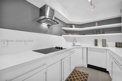 5225 Collins Ave 714, Miami Beach FL - photo 16 of 44