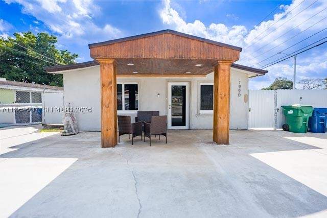 3 bedroom SingleFamilyResidence at 1990 NW 154th St, 1ST ADDN TO MAGNOLIA SUB, Miami Gardens — photo 2