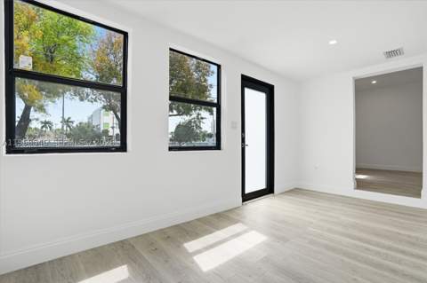 4237 SW 7th St, Miami FL - photo 6 of 31