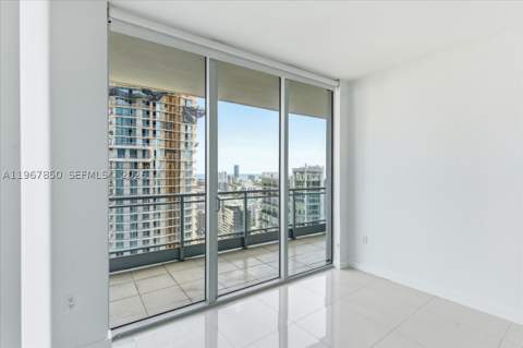 92 SW 3rd St 3804, Miami FL - photo 16 of 36