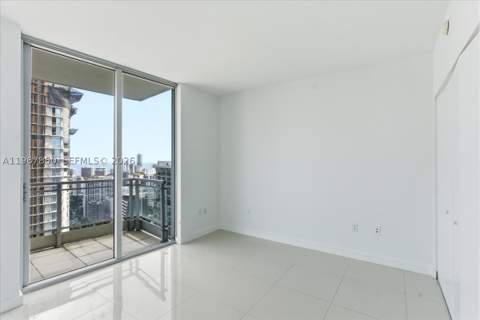 92 SW 3rd St 3804, Miami FL - photo 23 of 36