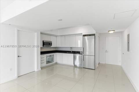 92 SW 3rd St 3804, Miami FL - photo 8 of 36