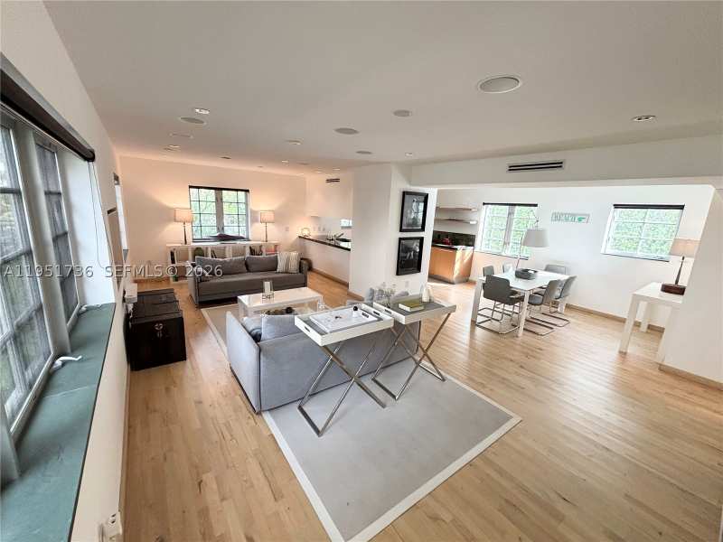 2 bedroom Condominium at 1520 Michigan Ave 1, Bali Condo, Miami Beach — photo 1
