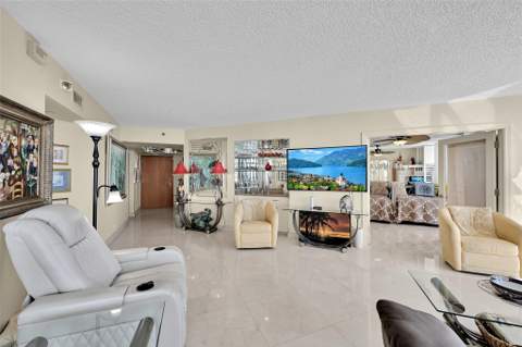 16425 Collins Avenue 2011, Sunny Isles Beach FL - photo 21 of 53