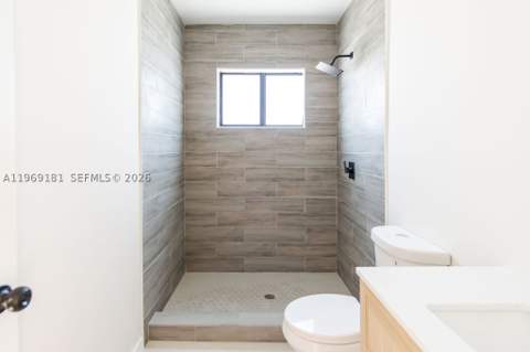 415 E 52nd St, Hialeah FL - photo 22 of 33