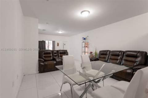 1998 NW 47th St, Miami FL - photo 10 of 17