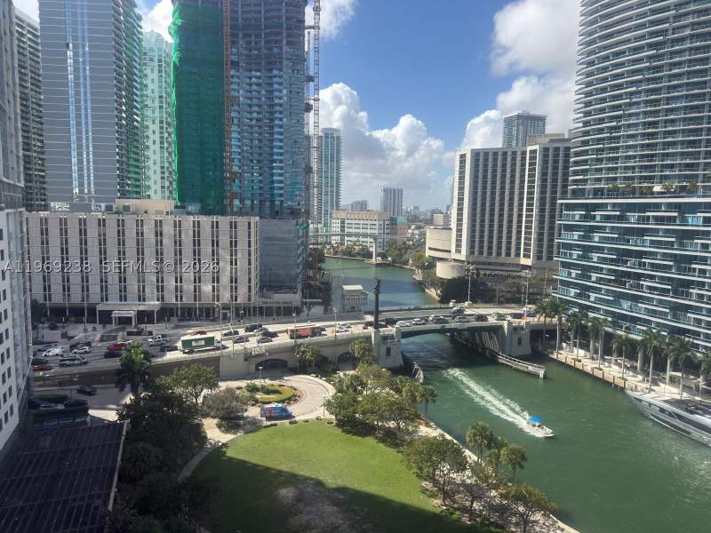 1 bedroom Condominium at 465 Brickell 1504, Iconbrickell Condo No 1, Miami — photo 2