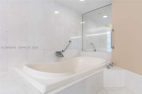 3500 Mystic Pointe Dr 2603, Aventura FL - photo 23 of 52