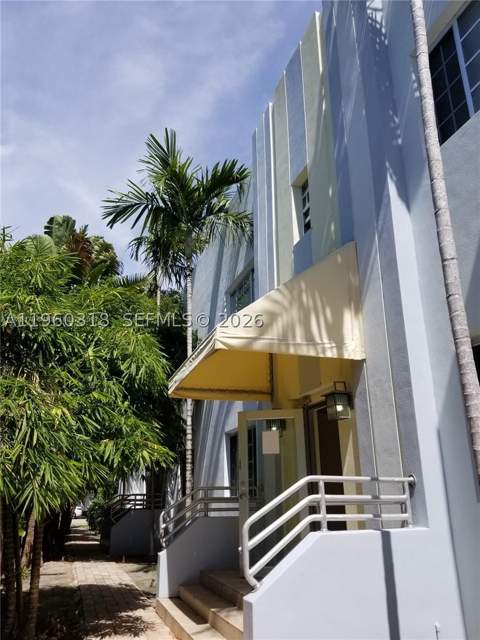 1045 Meridian Ave 4, Miami Beach FL - photo 6 of 8